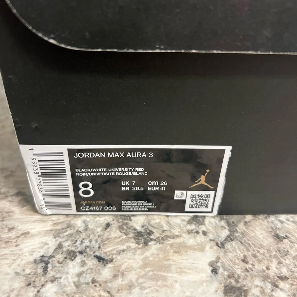 SOLD Jordan Max Aura - Picture 6 of 7